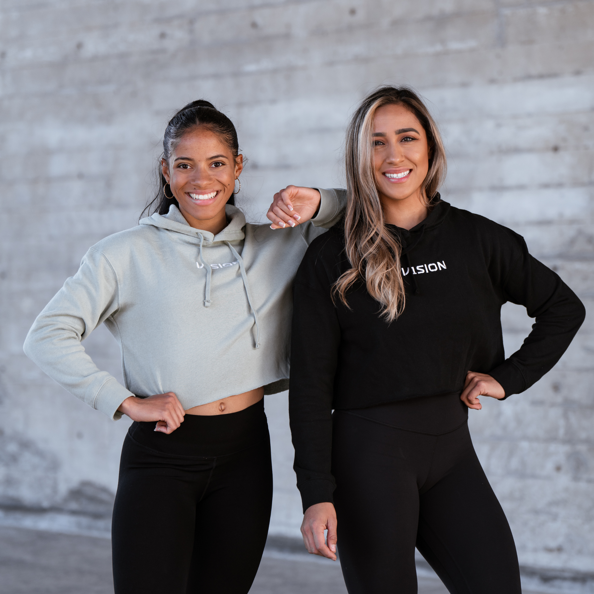 Signature V1SION Lightweight Cropped Hoodie &quot;Black&quot;