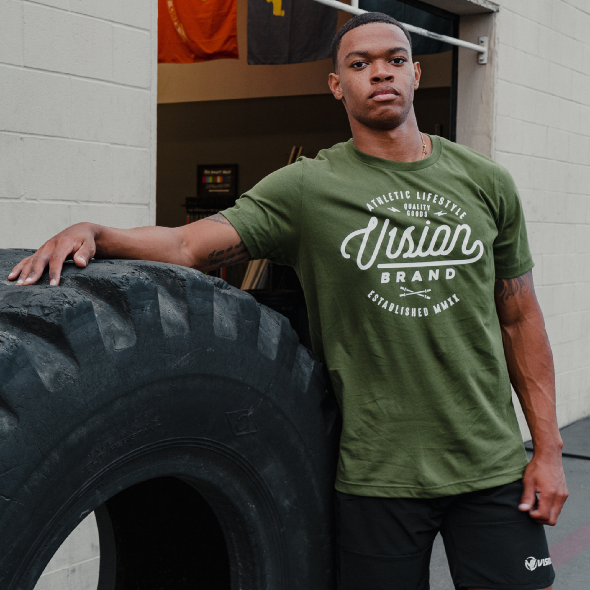 V1SION Barbell Logo Fitted Tee - V1SION Athletic Lifestyle