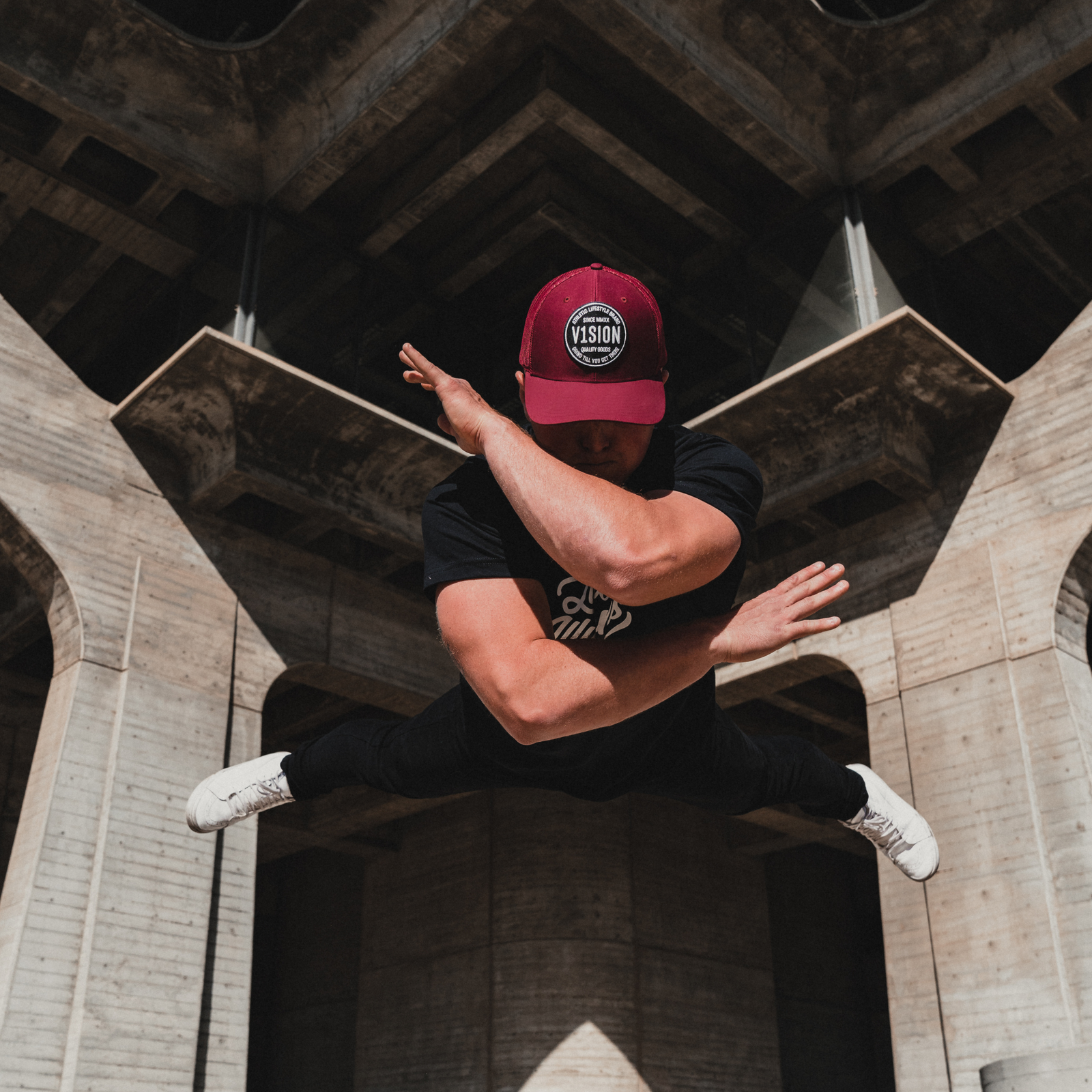 V1SION Snapback Trucker Hat "Cardinal"